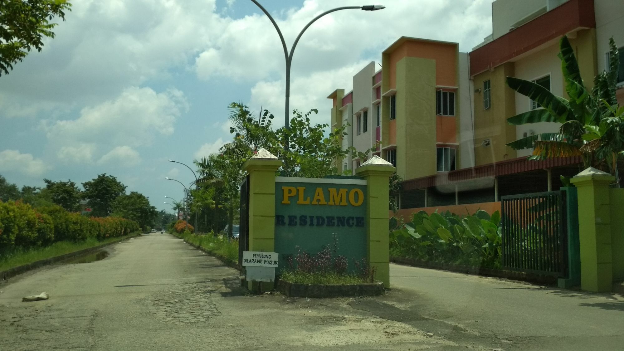 Sleeprest - Plamo Garden Hotel Batam Eksteriør billede